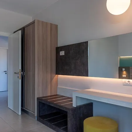 Apartahotel Gelli Cos