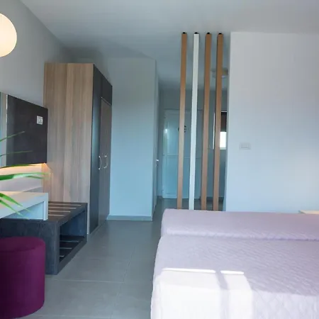 Aparthotel Gelli