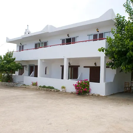 Gelli Aparthotel 2*
