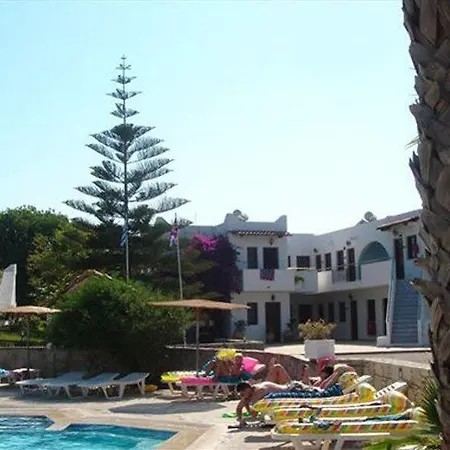 아파트호텔 Gelli Ampavris